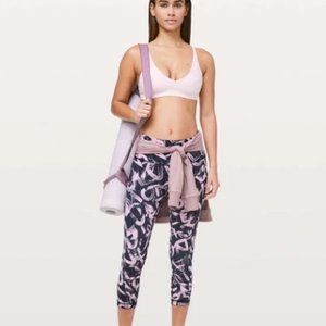 Lululemon Wunder Under High Rise Crop Graffiti Pop Antoinette Size XS